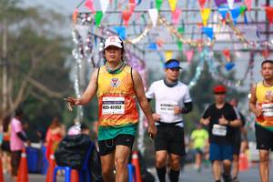 BIB: 46952
                            <button type="button" onclick="openModal(9907137)" class="btn btn-primary btn-sm float-right btn-popup" data-toggle="modal" data-target=".modal-high-quality">
                        <i class="fas fa-shopping-cart"></i> Add to Cart
                    </button>
                                            <button type="button" onclick="isThisMe(9907137, true)" class="btn btn-success btn-sm float-right btn-popup btn-isme hidden" data-toggle="tooltip" data-placement="bottom" title="นี่คือรูปของคุณใช่ไหม คลิกที่นี่เพื่อเอาเข้าอัลบั้ม">
                        <i class="fas fa-plus"></i> Add to album
                    </button>
                    <button type="button" onclick="isThisMe(9907137, false)" class="btn btn-warning btn-sm float-right btn-popup btn-isnotme hidden">
                        <i class="fas fa-ban"></i> Remove from album
                    </button>